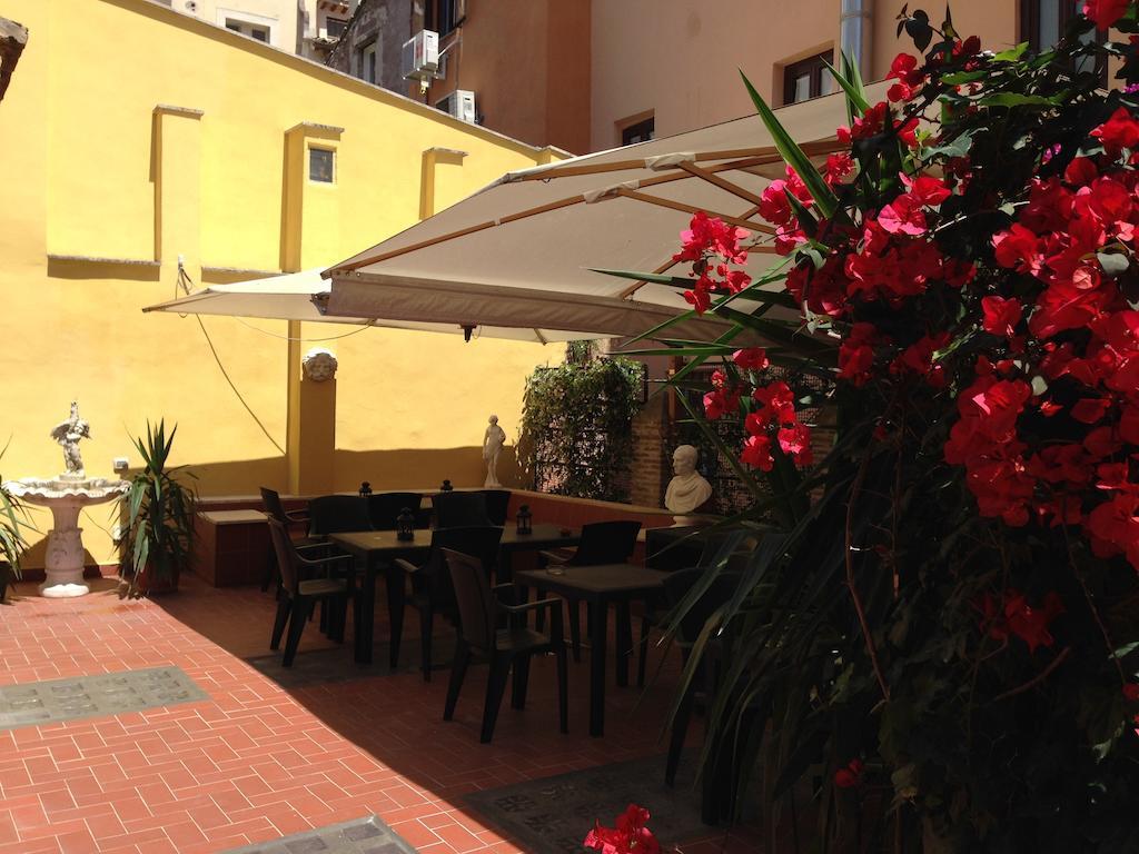 Couette-café De' Fiori Rome